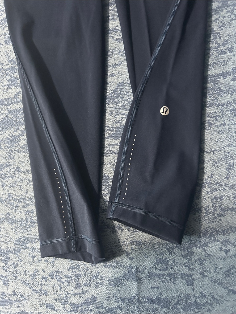 lululemon athletica navy High-Rise Leggings - Picture 2 of 5
